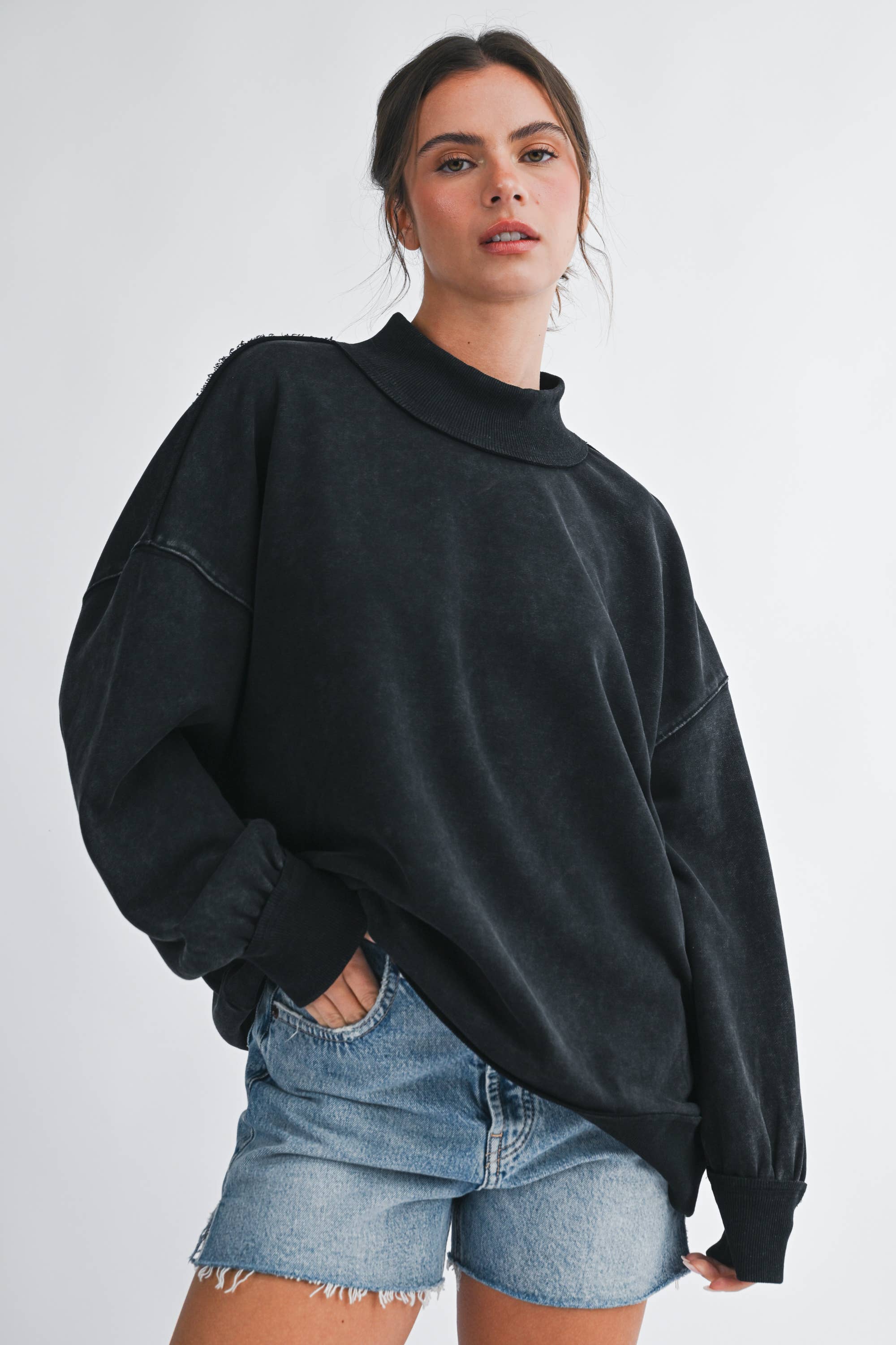 9164HK Oversized Mock Neck Washed Sweatshirt