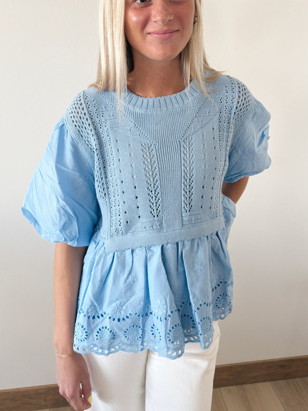 BUBBLE SLEEVE SWEATER TOP