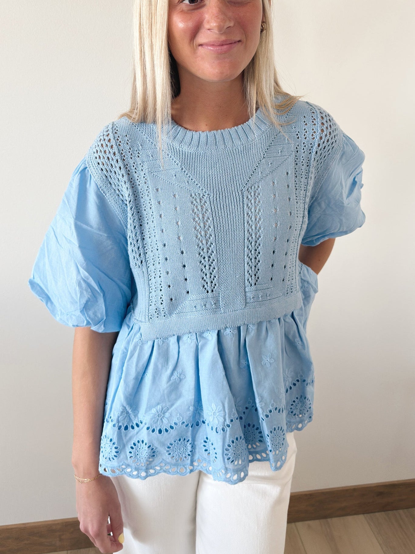 BUBBLE SLEEVE SWEATER TOP