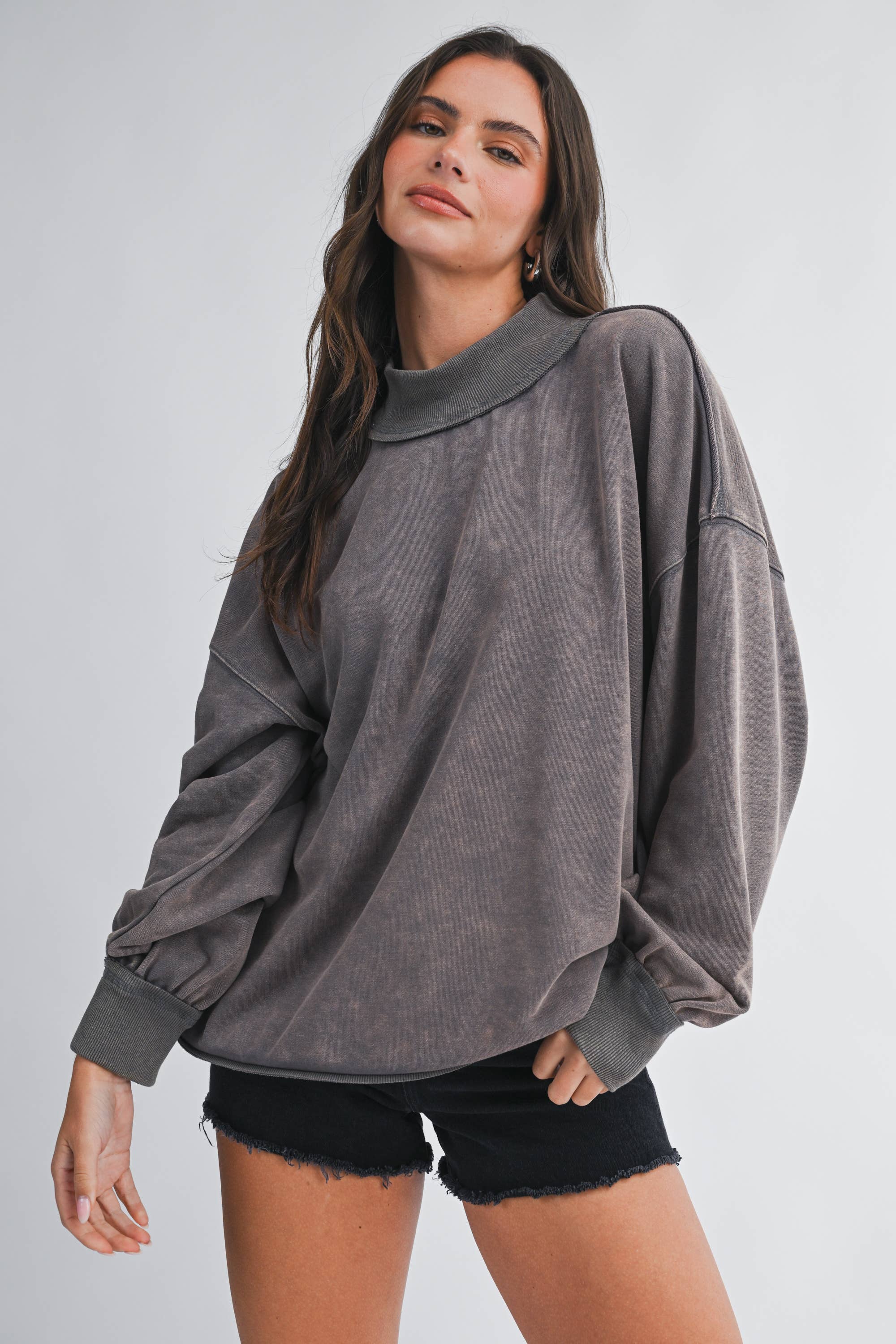 9164HK Oversized Mock Neck Washed Sweatshirt