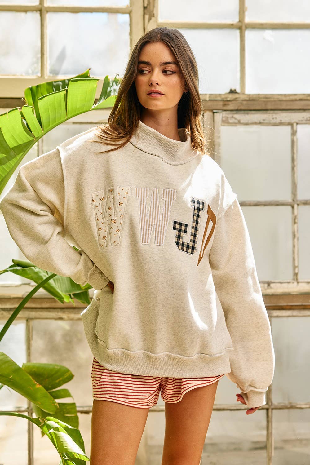 IT2594E-WWJD1 | WWJD Embroidered Mock-neck Sweatshirt